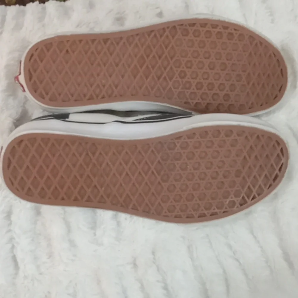 Vans black & white block slip-ons - Picture 9 of 10